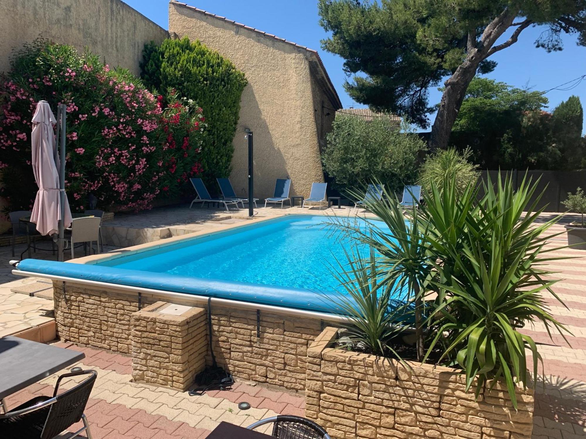 Hotel La Bastide D'Entraigues Экстерьер фото