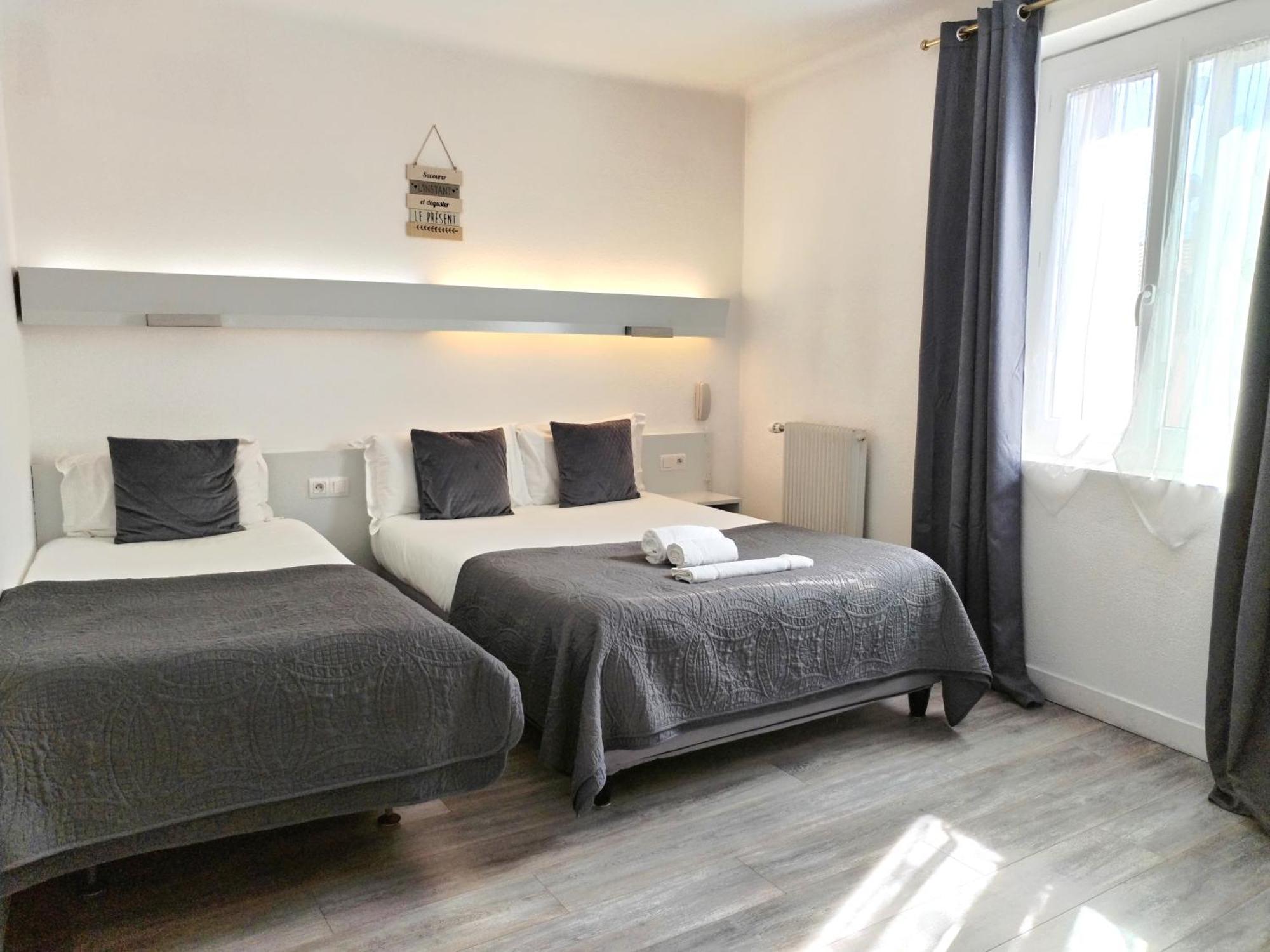 Hotel La Bastide D'Entraigues Экстерьер фото