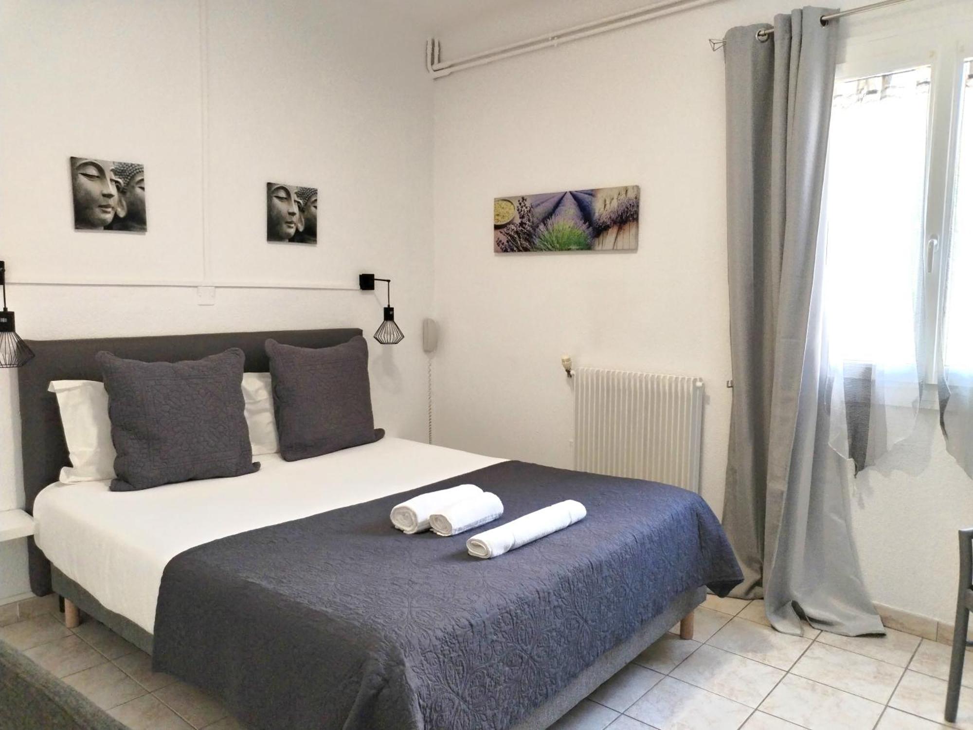 Hotel La Bastide D'Entraigues Экстерьер фото