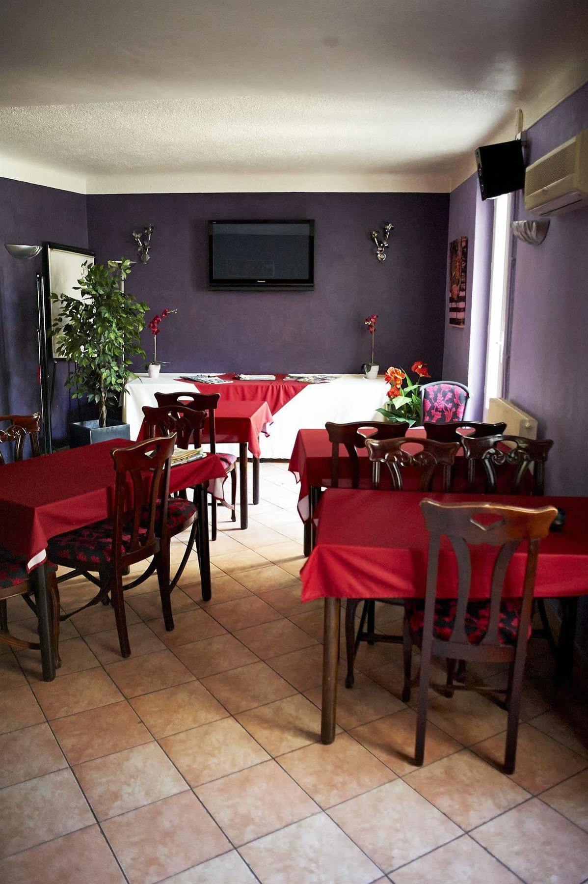 Hotel La Bastide D'Entraigues Экстерьер фото